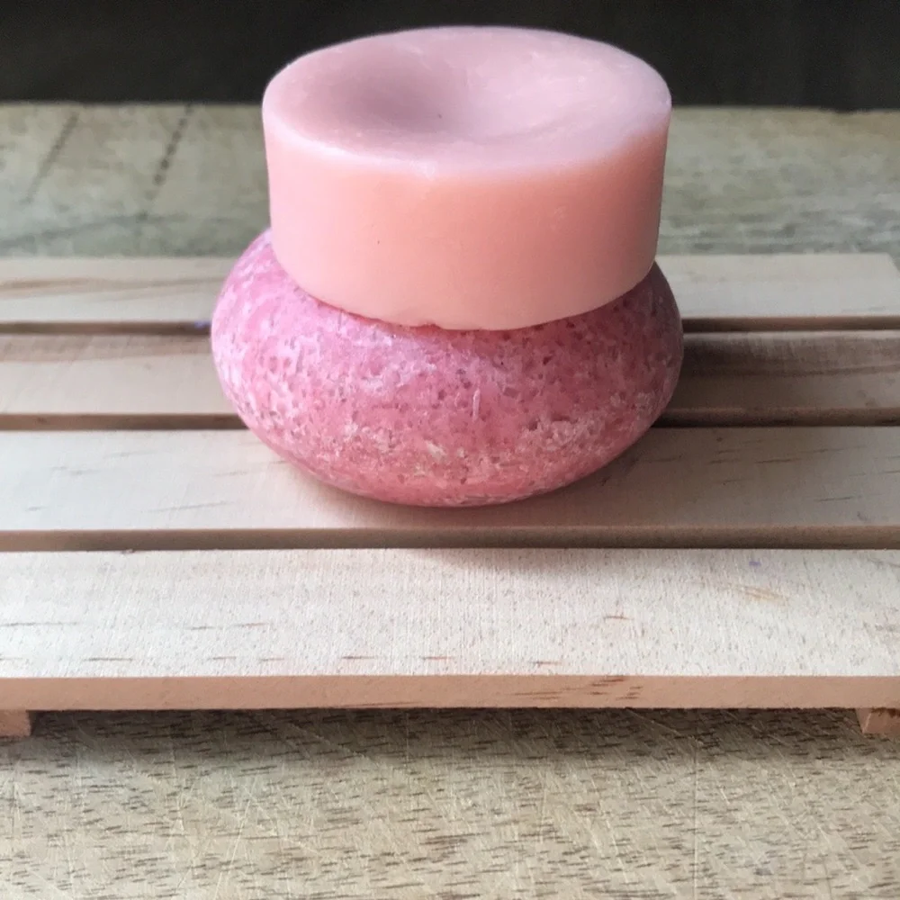 VANILLA&COCONUT- Shampoo & Conditioner Bundle / Mountain Mom Soap Co - Picture 2 of 7